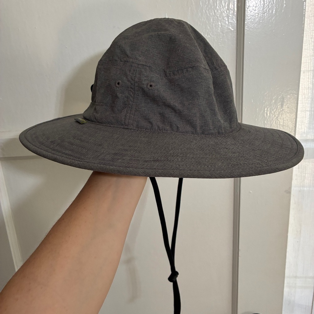 Sun Hat with Adjustable Neck Strap - image 1